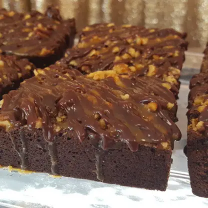 Turtle brownies with caramel and pecans