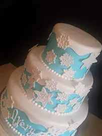 White and blue snowflake tiers